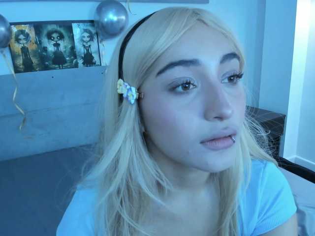 Nina-Mars live cam on BongaCams