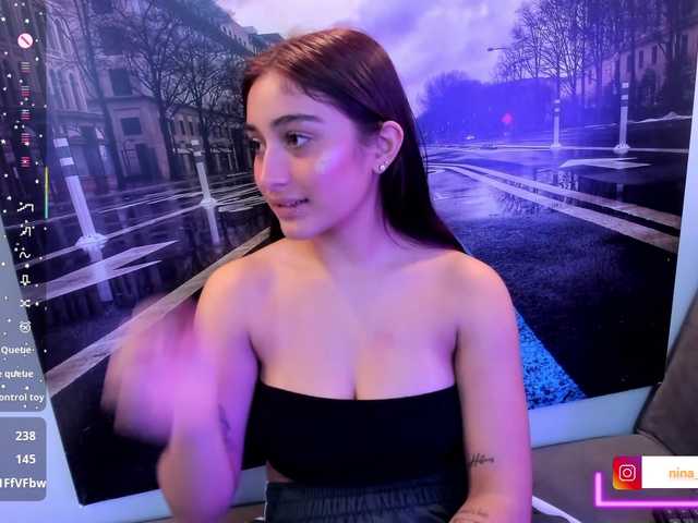 Nina-Mars live cam on BongaCams