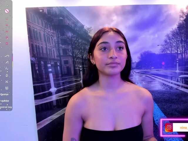 Nina-Mars live cam on BongaCams
