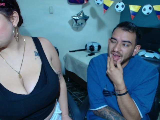 Angela-alejandro live cam