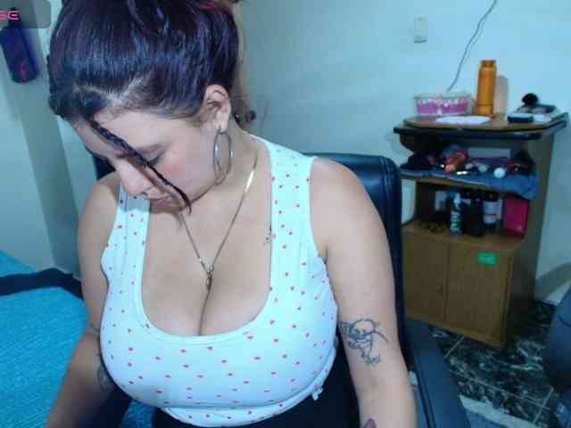Angela-alejandro webcam