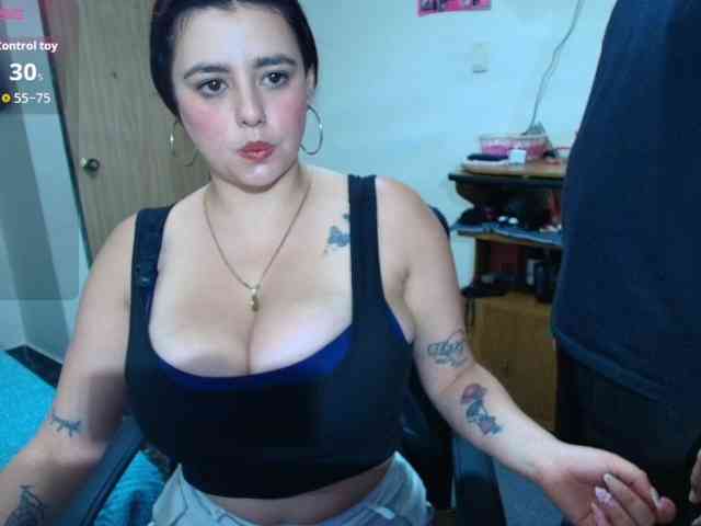 Angela-alejandro webcam