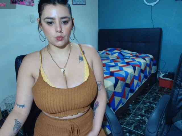 Angela-alejandro webcam