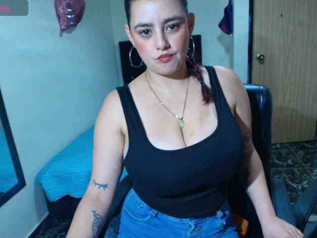Angela-alejandro webcam