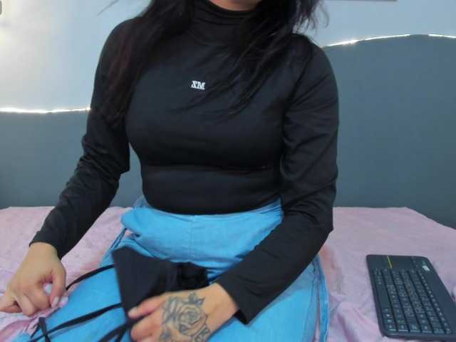 salalinz live cam on BongaCams