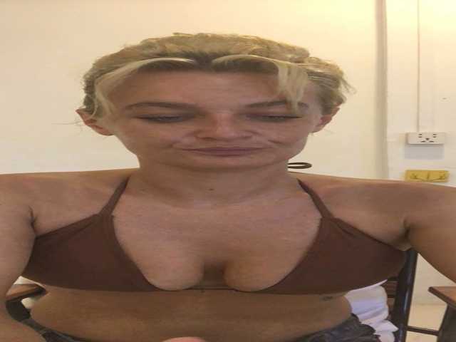 GoddessKai live cam on BongaCams