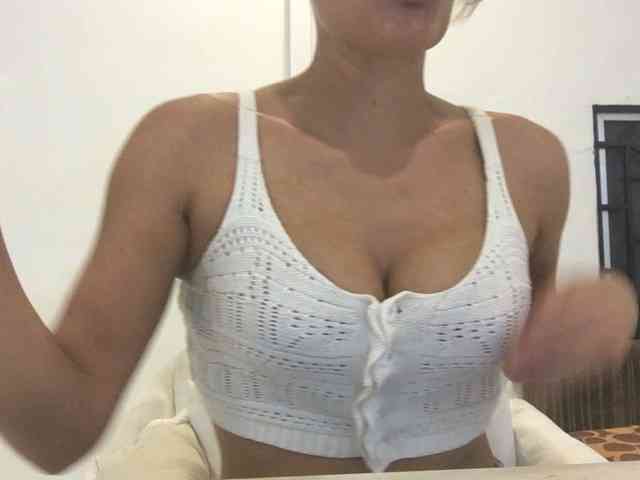 GoddessKai webcam