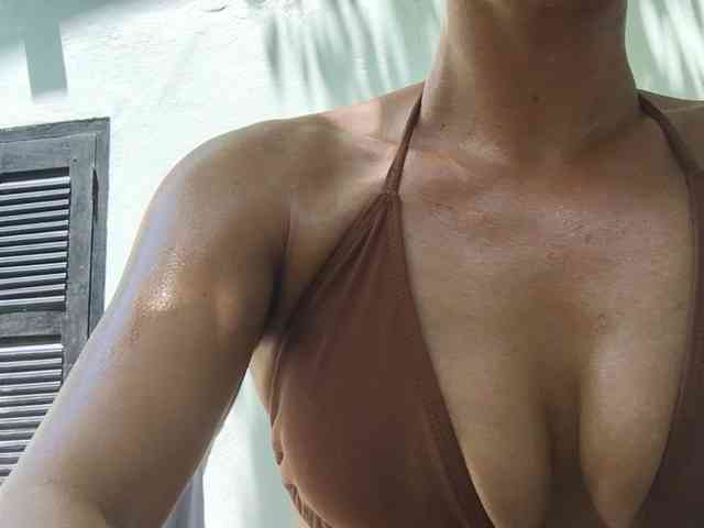 GoddessKai webcam
