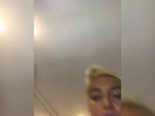 GoddessKai webcam