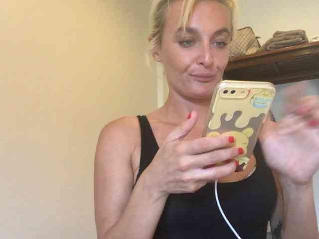 GoddessKai webcam