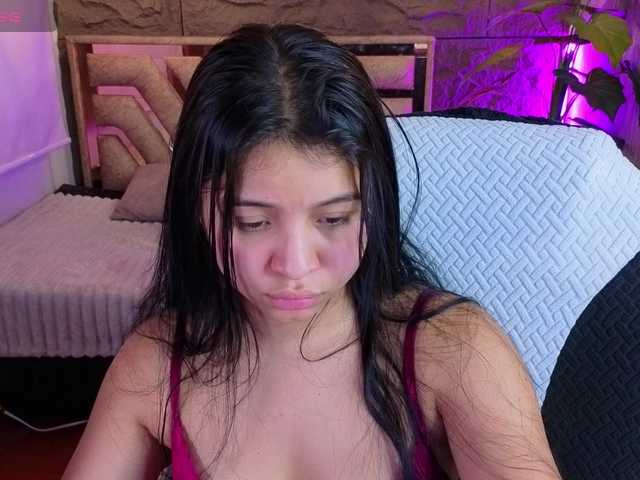 Pixxiie live cam on BongaCams