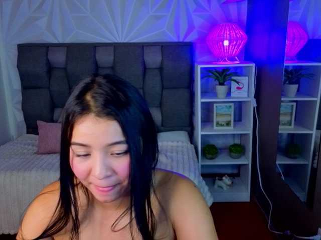 Pixxiie live cam on BongaCams