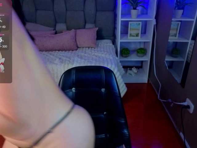 Pixxiie live cam