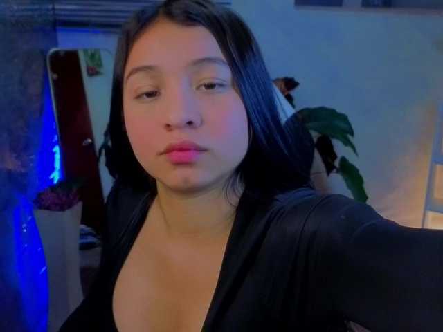 Pixxiie live cam on BongaCams