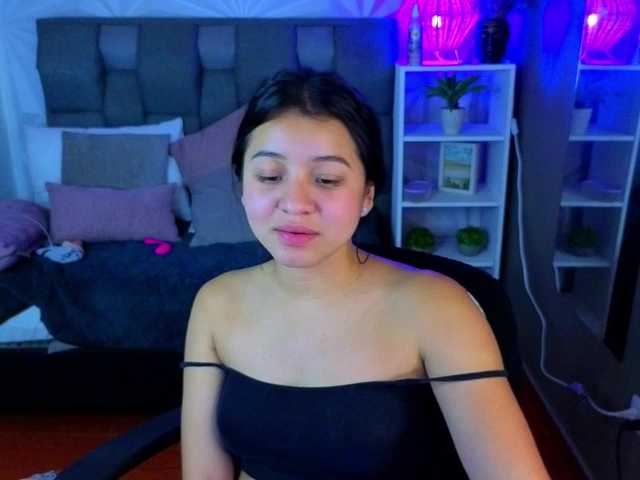 Pixxiie live cam on BongaCams