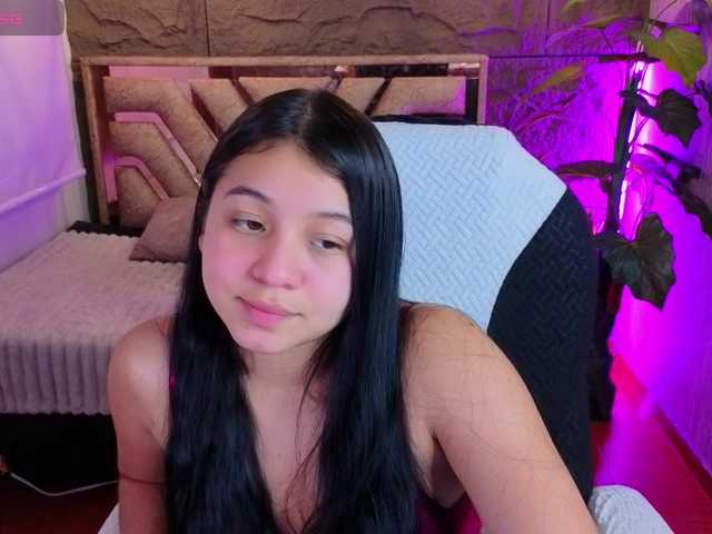 Pixxiie live cam on BongaCams
