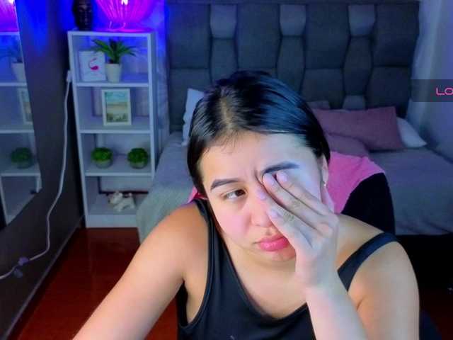Pixxiie live cam on BongaCams