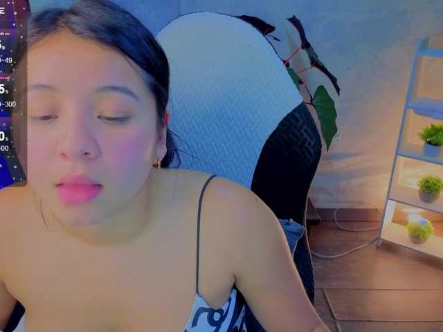 Pixxiie live cam on BongaCams