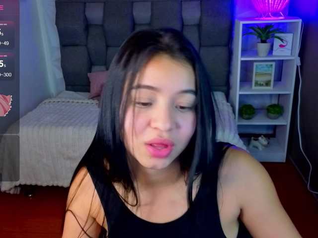 Pixxiie live cam on BongaCams