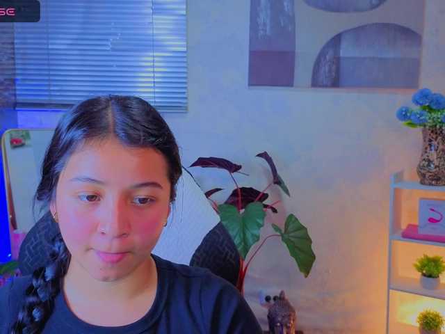 Pixxiie live cam on BongaCams