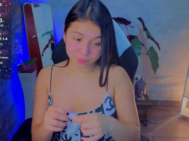 Pixxiie live cam on BongaCams