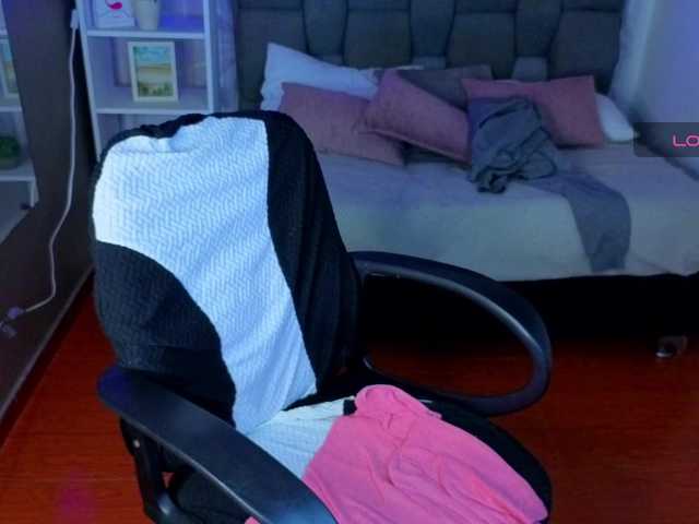 Pixxiie live cam on BongaCams