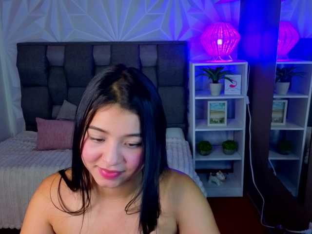 Pixxiie live cam on BongaCams