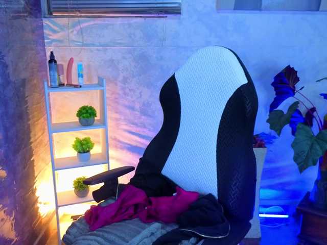Pixxiie live cam on BongaCams