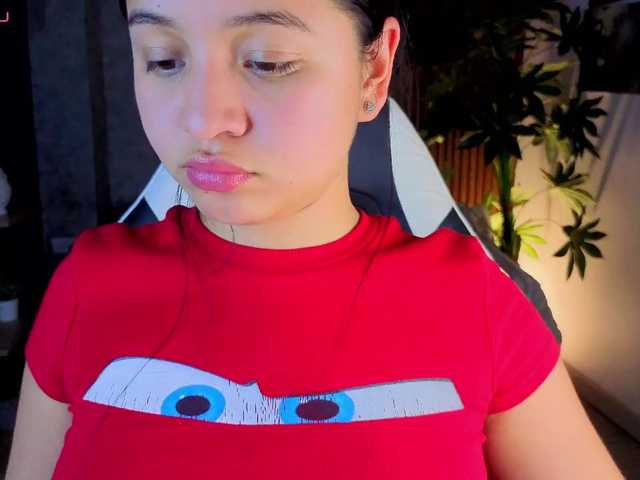 Pixxiie live cam on BongaCams