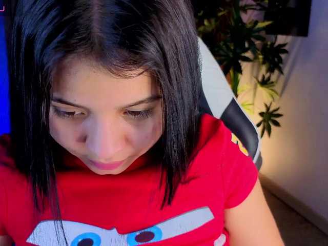 Pixxiie live cam on BongaCams