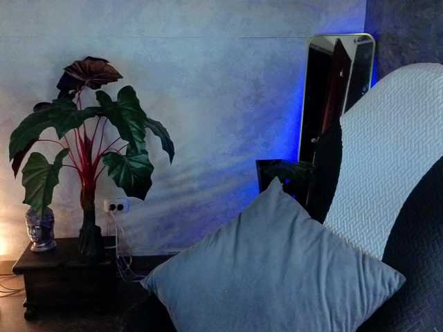 Pixxiie live cam on BongaCams