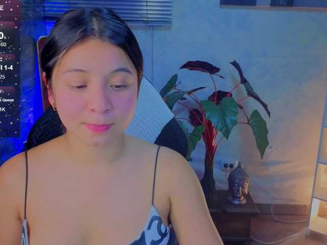 Pixxiie live cam on BongaCams
