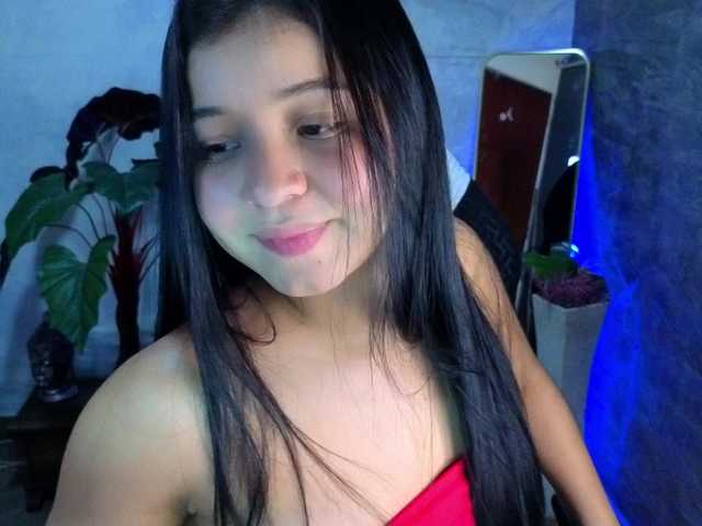 Pixxiie live cam on BongaCams
