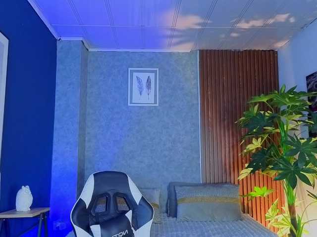 Pixxiie live cam on BongaCams