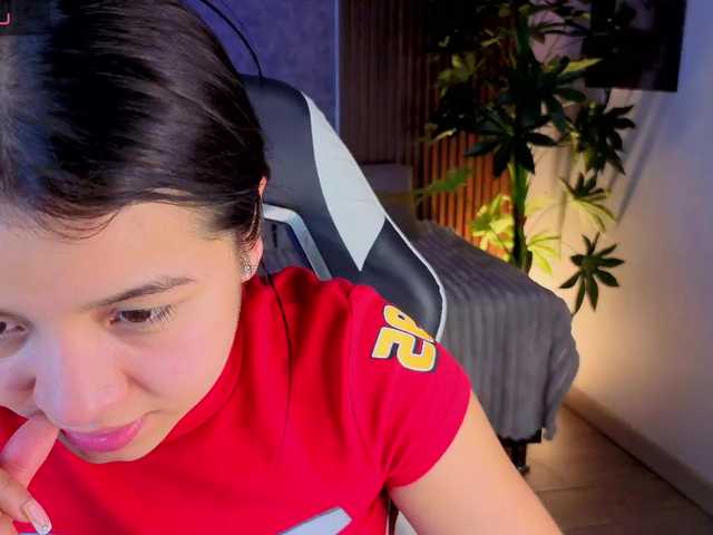 Pixxiie live cam on BongaCams
