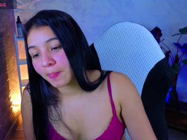 Pixxiie live cam on BongaCams