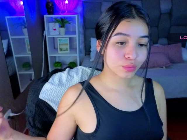 Pixxiie live cam on BongaCams
