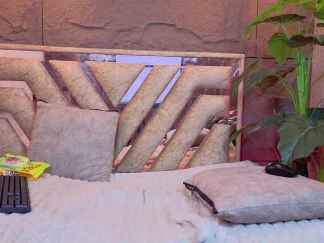 Pixxiie live cam on BongaCams