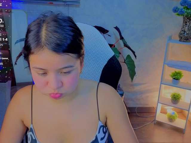 Pixxiie live cam on BongaCams