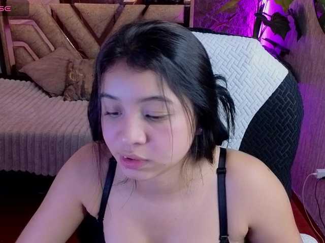 Pixxiie live cam on BongaCams