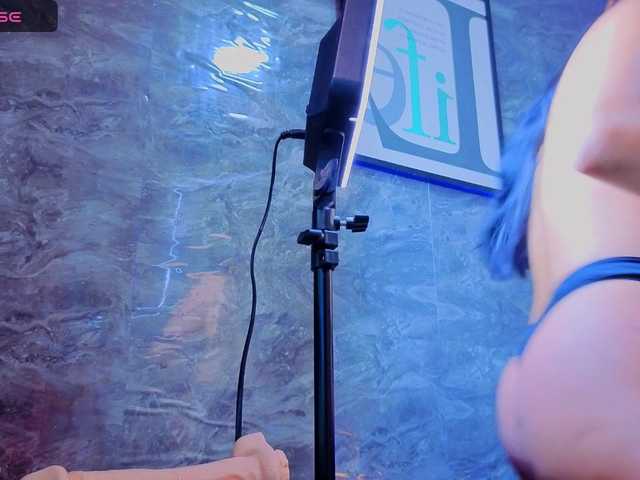 Pixxiie live cam on BongaCams