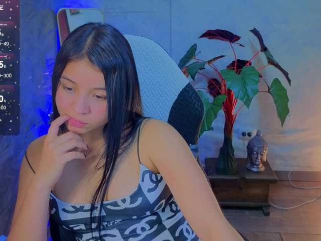 Pixxiie live cam on BongaCams