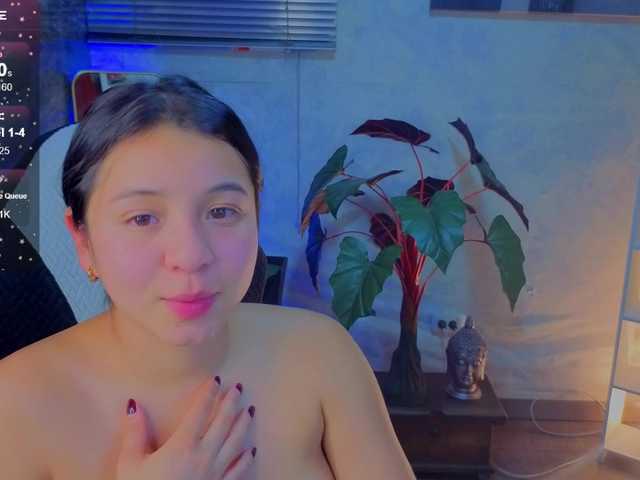 Pixxiie live cam on BongaCams