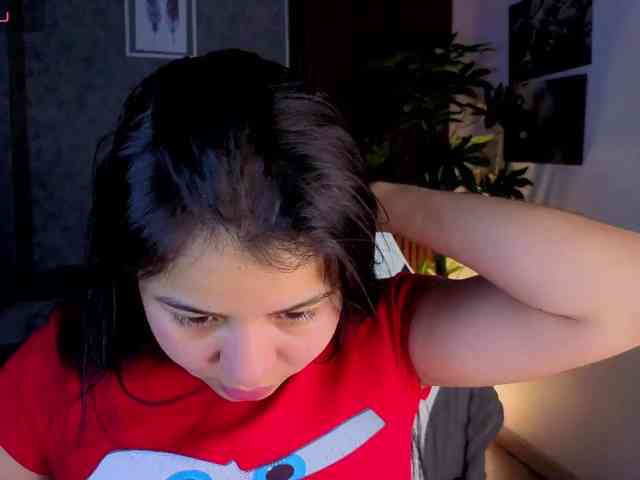 Pixxiie Live Webcam on BongaCams