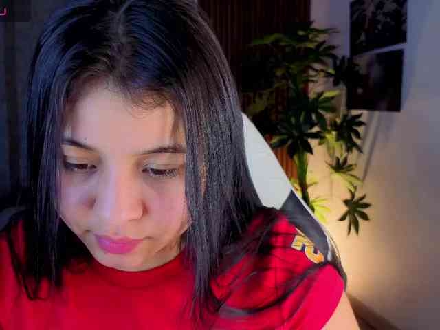 Pixxiie Live Webcam on BongaCams