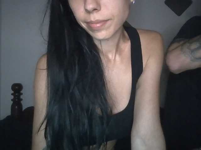 Bellaebello11br live cam on BongaCams