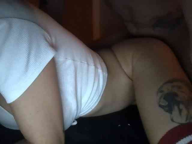 Modelo: Bellaebello11br