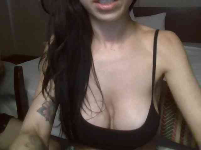 Bellaebello11br webcam