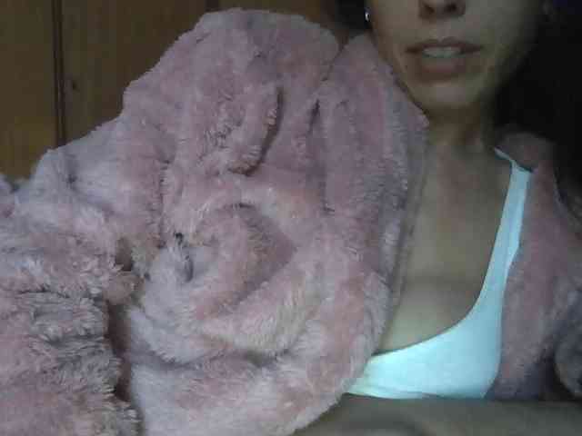 Modelo: Bellaebello11br