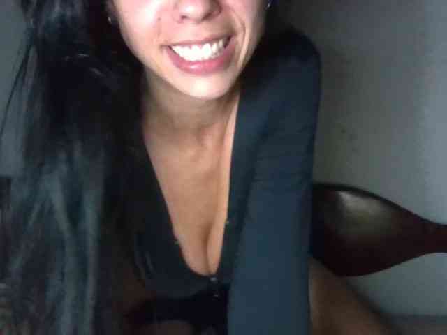 Bellaebello11br webcam